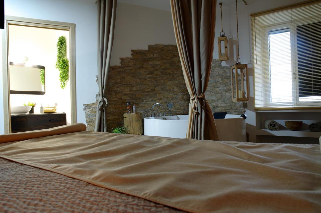 Appartment & Rooms Secondopiano 시비달레델프리울리 외부 사진