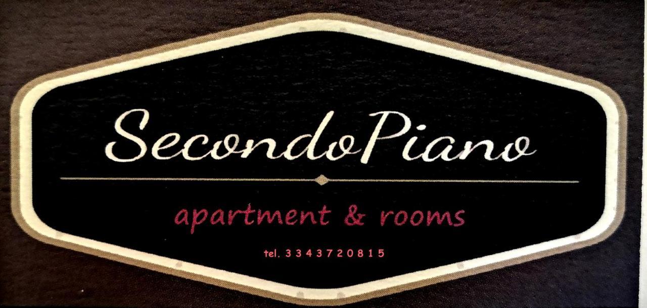 Appartment & Rooms Secondopiano 시비달레델프리울리 외부 사진